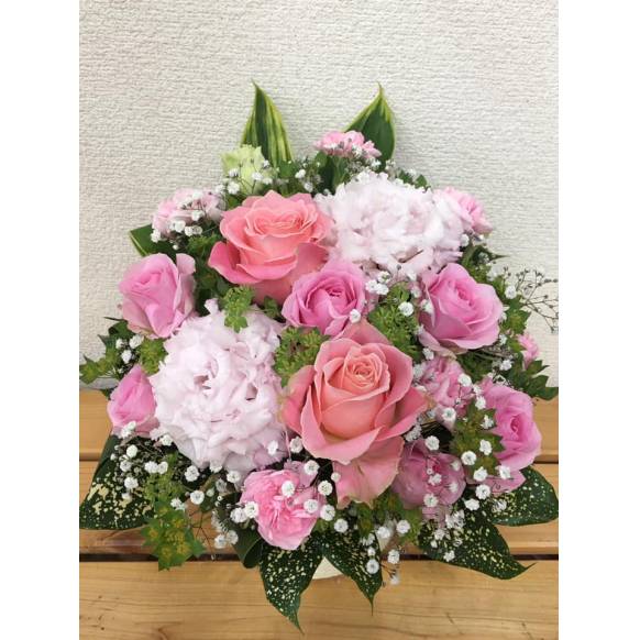 ピンクバラとトルコ桔梗のアレンジメント 神奈川県厚木市の花屋 厚木生花にフラワーギフトはお任せください 当店は 安心と信頼の花キューピット加盟店です 花キューピットタウン ピンクバラとトルコ桔梗のアレンジメント 神奈川県厚木市の花屋 厚木生花にフラワーギフトはお任せください 当店は 安心と信頼の花キューピット加盟店です 花キューピットタウン
